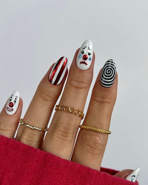 allll of the halloween inspo for you 🤭🕷️🕸️🎃🦇✨ #nails #nailinspo #nailart #halloweennails #naildesign #autumnnails #fallnails Spooky Gel Manicure Short, Clown Almond Nails, Fun Unique Nails, Country Halloween Nails, Halloween Nails Clown, Scary Clown Nails, Fun Nail Inspo Almond, Eye Ball Nails, Clown Nails Designs