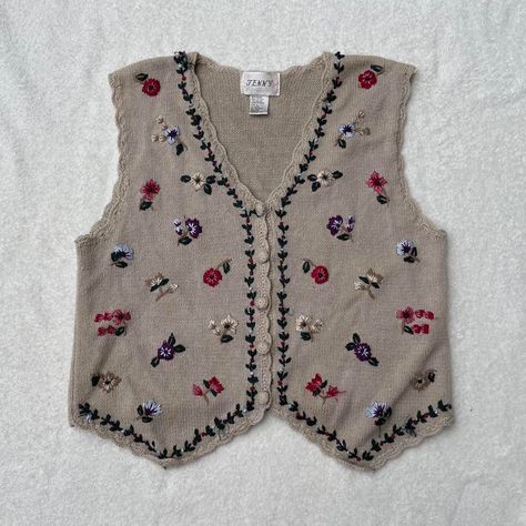 Embroidered Sweater Vest, Floral Sweater Vest, Vintage Sweater Vest, Sweater Vest Outfit, Vest Outfit, Crochet Style, Floral Sweater, Teacher Outfits, Embroidered Sweater