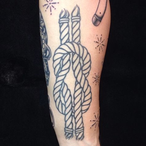 Square knot tattoo by Amanda Harrison. Reef Knot Tattoo, Square Knot Tattoo, Knot Tattoo Meaning, July Tattoos, Marine Tattoos, Rope Tattoo, Couple Tat, Marine Tattoo, Ink Link