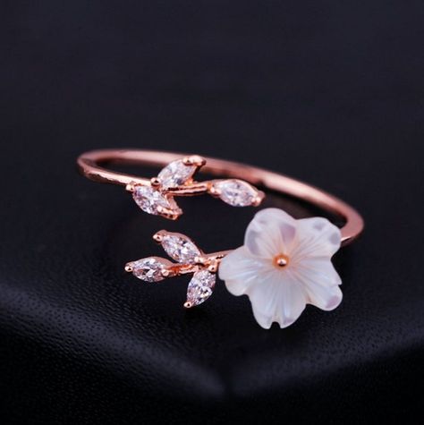 Rose Gold Flower Ring, Flower Rings, Gold Flower Ring, Rose Gold Flower, Bypass Ring, Wedding Rings Rose Gold, Crystal Rose, Zircon Ring, Shell Jewelry