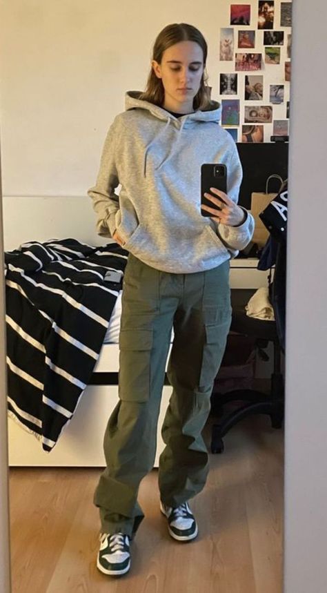 Green Cargo Pants With Panda Dunks, Lesbian Cargo Outfit, Gray Cargo Pants Outfit Aesthetic, Cargos And Sweatshirt, Aesthetic Green Cargo Pants Outfit, Navy Green Cargo Pants Outfit, Grey Dickies Pants Outfits Women, Cargo Pants With Hoodie Outfit, How To Style Green Hoodie