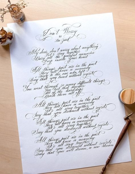 Poetic Aesthetic, Amazing Handwriting, Calligraphy Writing Styles, Cursive Writing Practice Sheets, Cursive Handwriting Practice, Handwriting Examples, Pretty Handwriting, Calligraphy Lessons, Neat Handwriting