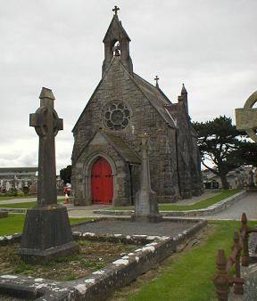 Ireland. Houses Of The Holy, Irish Castles, Famous Castles, Cemetery Art, Visit Ireland, Country Church, Old Churches, Cathedral Church, Irish Heritage