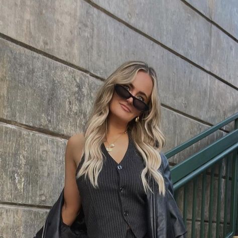 shannon leigh ✕ outfit styling on Instagram: "outfit deets👇🏻

Vest Dress - Zara // $45.90 // ref: 0264/306
✨wearing size medium!

fashion inspo, styling, affordable, aesthetic, spring dress 

#springoutfitideas #pinstripes #zarafinds #stylinginspo #fashioncontentcreator #casualstreetstyle #itgirlaesthetic #smallcreator" Affordable Aesthetic, Outfit Styling, Aesthetic Spring, Dress Zara, Medium Fashion, Spring Dress, Casual Street Style, Zara Dresses, Vest Dress