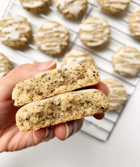 Earl Grey Cookies with Lemon Glaze – felicia's fab foodz Earl Grey Baked Goods, Earl Gray Cookies, Earl Grey Cookies, Cookies With Lemon, Blueberry Cookies, Healthy Snacking, Lemon Glaze, Lemon Sugar, Lemon Cookies