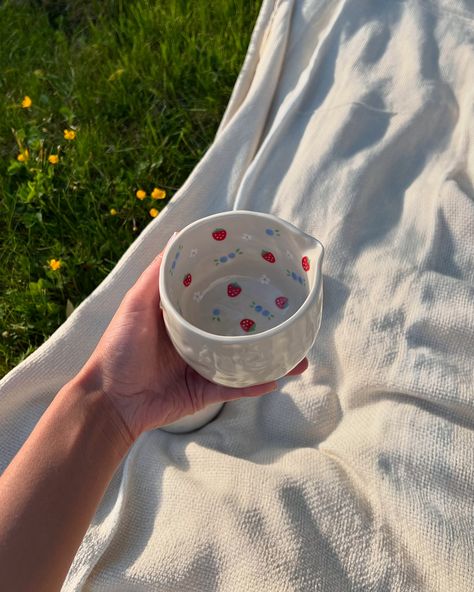 the cutest handmade matcha bowls for my matcha lovers will be available in three different patterns on sunday, june 9th at 1pm (swedish time) 🍵🍓🫐 Dish Ideas, Color Me Mine, Matcha Bowl, Business Idea, Trinket Dish, Christmas Wishlist, Trinket Dishes, Different Patterns, Ceramic Bowls