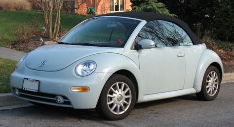 2012 VW Light blue vonvertable Bug Car Aesthetic, Buggy Car, Bug Car, Volkswagen New Beetle, Car Deco, Volkswagen Bug, Beetle Car, Beetle Convertible, Vw Vintage