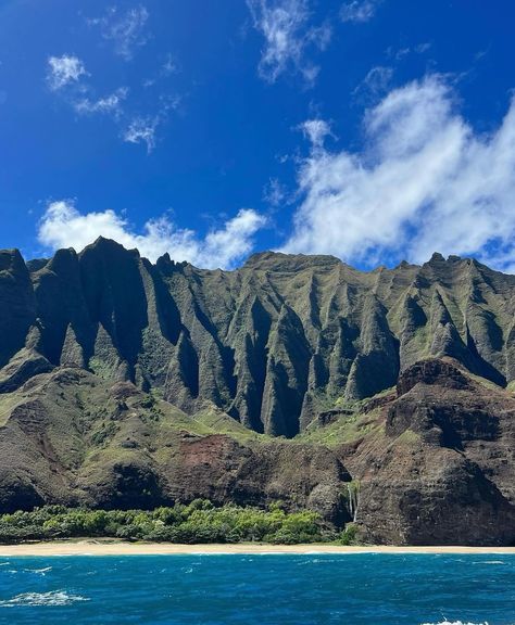 Kauai is why 🤍 Chelsea Kauai, September Mood, Travel Inspiration Destinations, Pacific Islands, Kauai Hawaii, Island Girl, Heaven On Earth, Kauai, Life Style