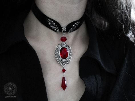 Goth Valentines Day, Vampire Choker, Goth Valentines, Pendant With Beads, Goth Choker Necklaces, Fantasy Accessories, Indie Gifts, Vampire Jewelry, Vampire Fashion