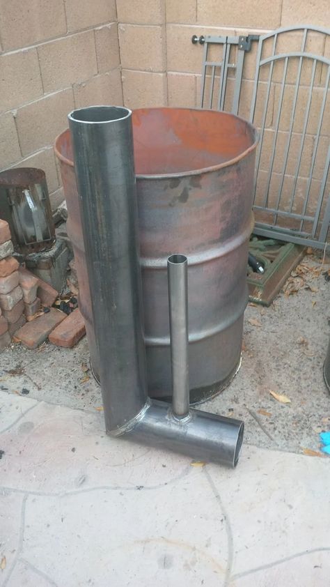 Wood Gasifier, Making Charcoal, Diy Charcoal, Rocket Stove Design, Diy Wood Stove, You Tube Videos, Wood Charcoal, Pecan Wood, Outdoor Kitchen Plans