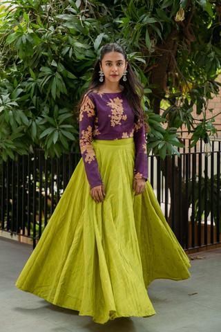 Traditional Skirt And Top, Skirt And Top Indian, Full Skirt And Top, Full Sleeve Crop Top, Long Skirt Top Designs, Cotton Frocks For Kids, Long Skirt And Top, Traditional Skirts, Lehenga Crop Top