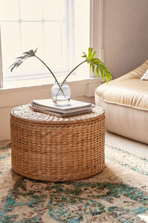 A rattan ottoman that's gonna give your apartment a warm, natural vibe even when it's filled to the brim with the shoes you previously had lining your living room. Wicker Coffee Table, White Living Room, Plywood Furniture, Apartment Furniture, Living Room Diy, Space Saving Furniture, Décor Diy, Design Living Room, Boho Home