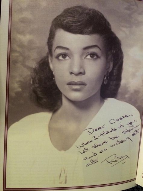 Ruby Dee looking gorgeous Ruby Dee, Idda Van Munster, First Ladies, Black Actresses, Mae West, Gene Kelly, Vintage Black Glamour, Black Hollywood, Black Celebrities