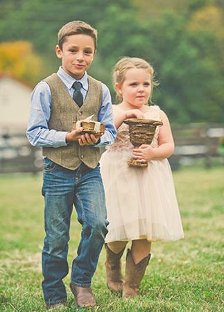 Casual Ring Bearer Style | blog.theknot.com Casual Grooms, Ring Bearer Flower Girl, Ring Boy, Girl Ring Bearer, Flower Girl Ring Bearer, Bearer Outfit, Girls Ring, Ring Bearer Outfit, Ring Bearers