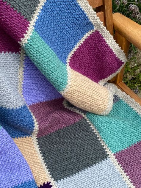 Patchwork Crochet Blankets, Knit Blanket Squares Block Patterns, Knitted Squares Blanket, Knit Patchwork Blanket, Patchwork Knitted Blanket, Crochet Block Blanket, Knitted Patchwork Blanket, Patchwork Crochet Blanket, Patchwork Afghan