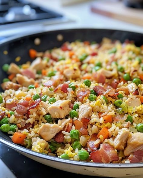 Simple Dinners With Rice, Chicken Recipes With Rice Meals, Meals With No Cheese, Chicken Broccoli Fried Rice, Bacon And Rice Recipes, Chicken And Bacon Fried Rice, Dump And Bake Fried Rice, Insanely Good Recipes, Rice Dishes Recipes Dinners