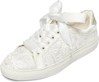 JIAJIA 8833 Wedding Shoes Bridal Sneakers Flats Bride Tennis Shoes Lace Sneakers Bride Tennis Shoes, Baskets 2022, Bride Flats, Wedding Shoes Sneakers, Comfortable Bridal Shoes, Bridal Sneakers, Wedding Sneakers, Bridal Flats, Wedding Shoes Lace