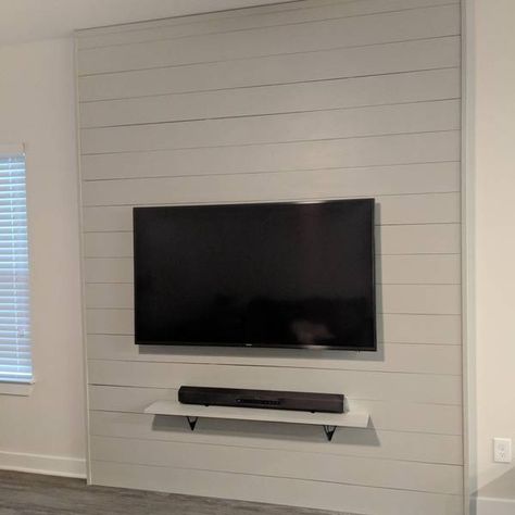 Bump-Out Plank TV Wall - RYOBI Nation Projects Plank Tv Wall, Pocket Holes, Painted Living Room Furniture, Corner Trim, Ceiling Trim, Garage Renovation, Bump Out, Aesthetic Living Room, Basement House