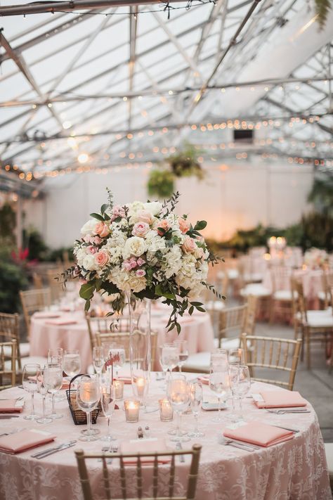 Tall Centerpiece, Quinceanera Decorations, Dusty Rose Wedding, Wedding Floral Centerpieces, Tall Centerpieces, Venue Decorations, Wedding Theme Colors, Flower Centerpieces Wedding, White Hydrangea