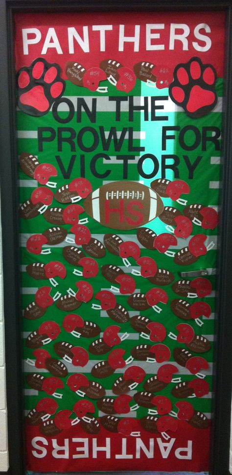 Door contest... have each stud co member decorate a teachers door. Have a contest for the best door. Homecoming Door Decorations High School Football, School Spirit Door Decorating Contest, Spirit Door Decorations, Homecoming Door Ideas Football, Hoco Door Decorating, School Spirit Door Decorations, Homecoming Classroom Door, Homecoming Door Decorations High School, Homecoming Door Decorations