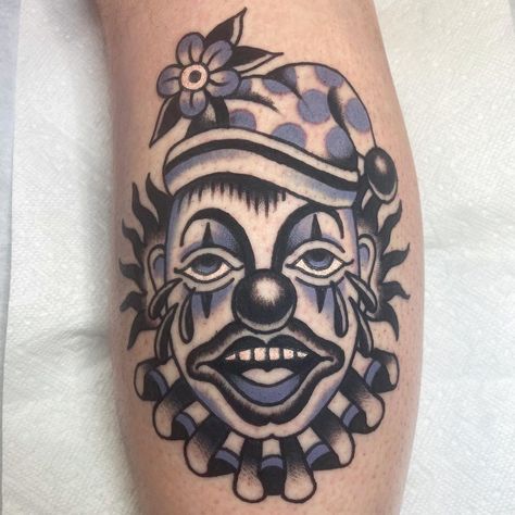 American Traditional Jester Tattoo, Trad Clown Tattoo, Clown Traditional Tattoo, Clown Tattoo Traditional, American Traditional Clown Tattoo, Chicano Clown Tattoo, American Traditional Clown, Traditional Clown Tattoo, Trap Tattoos For Women