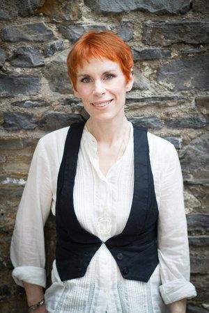 Tana French, Author Branding, Women Writers, Best Mysteries, Agent Of Change, Penguin Random House, Irish Men, Her World, Mystery Thriller