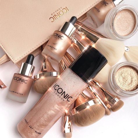 ICONIC LONDON on Instagram: “The ICONIC girl essentials ✨ leave a 💗 below if you’re loving this haul 👇🏾👇🏻 #ICONIC #ICONICLONDON #ICONICBAE” Iconic Cosmetics, Vanity Aesthetic, Iconic Girl, Girl Essentials, Iconic London, Hair Due, Luxury Makeup, Kiss Makeup, Tan Skin