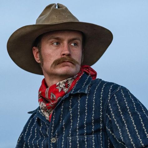 Cory Piehowicz on Instagram: "Portrait of @benw_77 on the last shoot with @markmaggiori  @oconnor_clan  Smokey skies killing our magic hour 🌞🌞🌞 such an incredible shoot 🙌🏻 #cowboy #westernwear #arizona #fourpeaks #stifel #vintageworkwear" Cowboy Bandana Outfit, Cowboy Portrait, Cowboy Bandana, Bandana Outfit, Bandana Men, Foto Inspo, Bandanas Men, Instagram Portrait, Cowboy Christmas