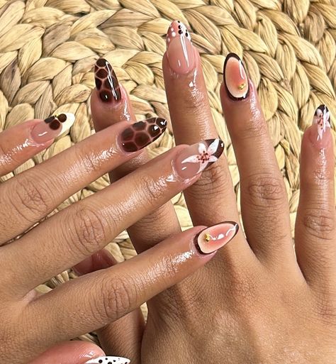 Libra seasonnnn 🤎🤎🤎🤎 - #gelx #gelnails #nailsofinstagram Libra Nails, Girly Accessories, Cute Acrylic Nails, Nails Ideas, Swag Nails, Nail Inspo, Acrylic Nails, Nail Designs, Nail Art