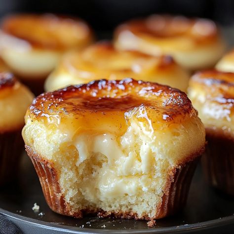 Vanilla Bean Crème Brûlée Cheesecake Cupcakes Lily’s Bites Recipes, Creme Brulee Cheesecake, Tuesday Recipes, Vanilla Bean Cheesecake, Vanilla Recipes, Vanilla Cheesecake, Cheesecake Cupcakes, Caramelized Sugar, Sweet Breads