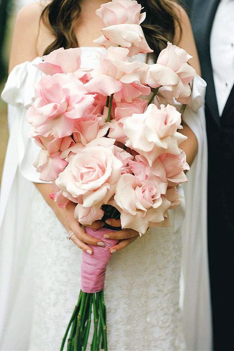 Keep one charming wedding bouquet inside your wedding inspiration.#weddingbouquet #dreamywedding #bridalideas Fairy Tale Wedding, Ethereal Beauty, Dreamy Wedding, Special Day, Floral Arrangements, Dream Wedding, Wedding Inspiration, Floral, Beauty