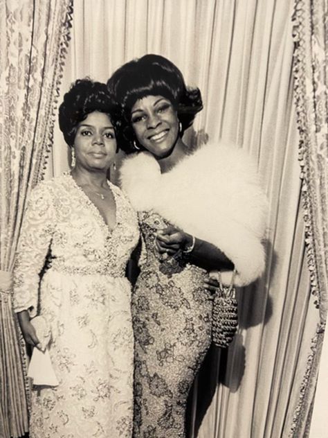 Motown Artists, Black Archives, 70s Black Women, Martha Reeves, Berry Gordy, Black Music, Diana Ross, Detroit Michigan, Unique Image