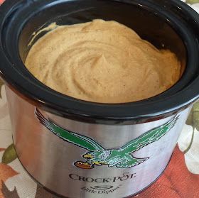 Lil Dipper Crockpot Recipes, Mini Crockpot, Small Crockpot Recipes, Mini Crockpot Recipes, Healthy Pumpkin Dessert, Pumpkin Crockpot, Pumpkin Pie Dip, Pie Dip, Hot Desserts