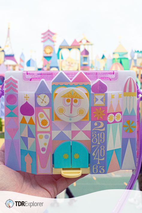 Tokyo Disneyland has this new It's a Small World Popcorn bucket! Tokyo Disneyland Popcorn Buckets, Its A Small World Aesthetic, Tokyo Disney Merch, Small World Nails, Small World Disneyland, Disneyland Party, Disney Popcorn Bucket, Its A Small World, It’s A Small World