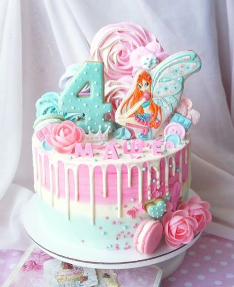 Winks Cake Birthday, Winx Club Birthday Cake, Winx Cake, Winks Club, Winx Cosplay, Candy Birthday Cakes, Cinderella Birthday Party, Birthday Cake For Him, Girl Bday Party