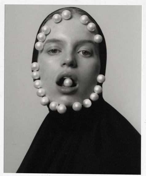 Dance Aesthetic, Cindy Sherman, Conceptual Fashion, Alfred Stieglitz, Fashion Photography Inspiration, Beauty Shoot, Foto Art, Artistic Hair, Jewelry Photography