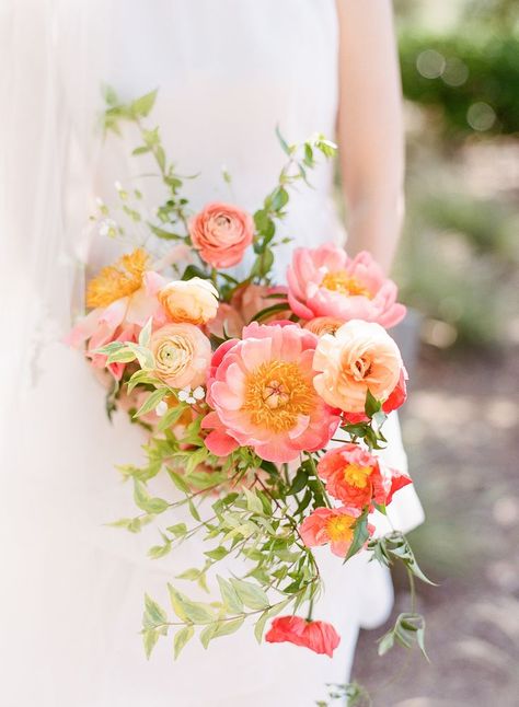 Coral charm peony wedding bouquet by Charlotte & Daughters || The Ganeys #weddingbouquet #coralcharmpeony #weddingflowers Coral Peony Bouquet, Peony Wedding Bouquet, Coral Charm Peony, Bridal Bouquet Peonies, Peony Bouquet Wedding, Coral Peonies, Wedding Color Scheme, Peony Bouquet, Peony Wedding