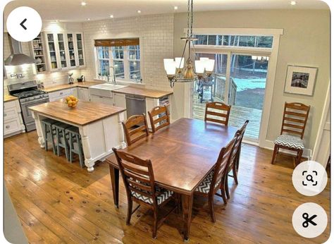 Craftsman House Interior, Dining Room Combo, Kitchen And Dining Room, Kitchen Designs Layout, Open Concept Kitchen, Kitchen Redo, Trendy Kitchen, Kitchen Remodel Idea, Open Kitchen