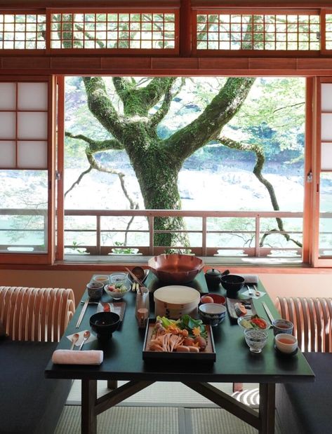 Kyoto Travel Guide—25 Things to Do in Japan's Historic City Japanese Cafe Aesthetic, Kyoto Restaurants, Kyoto Japan Aesthetic, Kyoto Aesthetic, Japon Aesthetic, Japan Interior Design, Kyoto Hotel, Japan Cafe, Kyoto Autumn