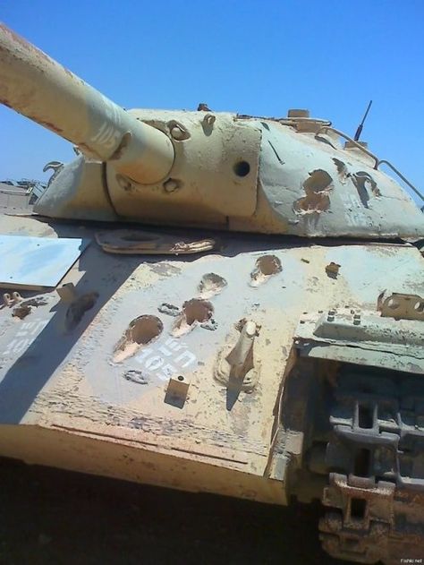 Egyptian IS-3 captured by Israelis. Scuff marks are from 105mm AP rounds Damaged Tanks, Tank Armor, Soviet Tank, Russian Tanks, Military Hardware, Military Armor, Ww2 Tanks, Military Pictures, World Of Tanks