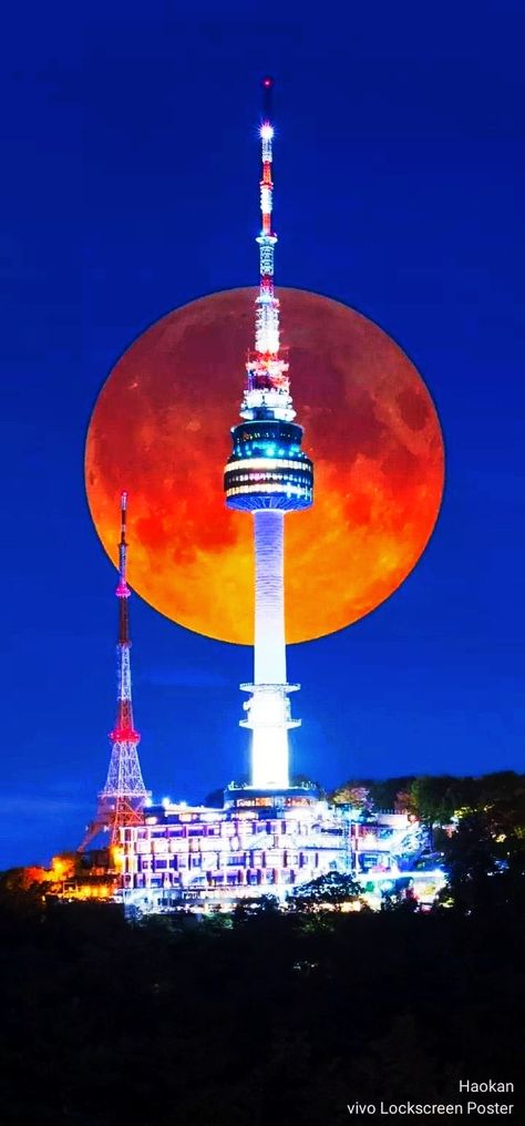 Korean 3d Wallpaper, Seoul Tower Tattoo, Namsan Tower Seoul Wallpaper, Namsan Tower Wallpaper, Seoul Tower Wallpaper, Namsan Tower Seoul Aesthetic, Seoul Tattoo, Korea City, Seoul Skyline