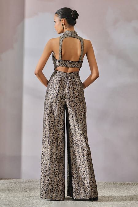 Buy Black Brocade Embellished Floral Mandarin Jumpsuit For Women by Tarun Tahiliani Online at Aza Fashions. Brocade Suit Neck Design, Brocade Jumpsuit Indian, Banarasi Jumpsuit, Traditional Jumpsuit Indian, Brocade Pants Outfit, Banarasi Outfits, Jumpsuits For Women Indian, Brocade Jumpsuit, Indian Jumpsuit