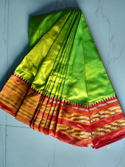 Narayanpet Sarees, Sarees Silk, Ethnic Sarees, Kids Designer Dresses, Gold Jewellery Design Necklaces, Jewelry Design Necklace, Gold Jewellery Design, Jewellery Design, Saree Collection