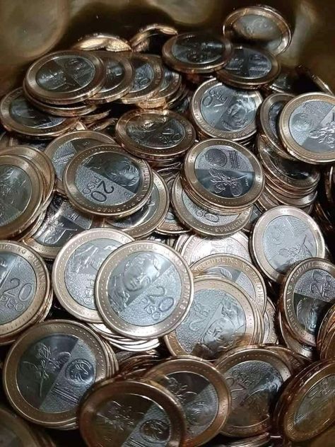 Money Aesthetic Peso, 100 Pesos Philippines, Pesos Money, Philippine Pesos Money, Philippines Money Pictures, Philippine Peso, Blonde And Brunette Best Friends, Dora And Friends, Funny Quotes Tumblr