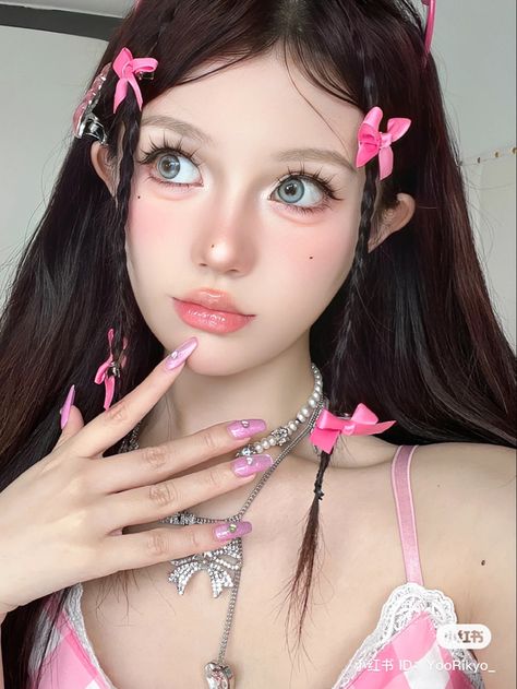 K Pop Makeup, Makeup Barbie, Tone Makeup, Pop Makeup, Holloween Makeup, Makeup Korean, Chinese Makeup, Reference Photos For Artists, Makeup Brushes Guide