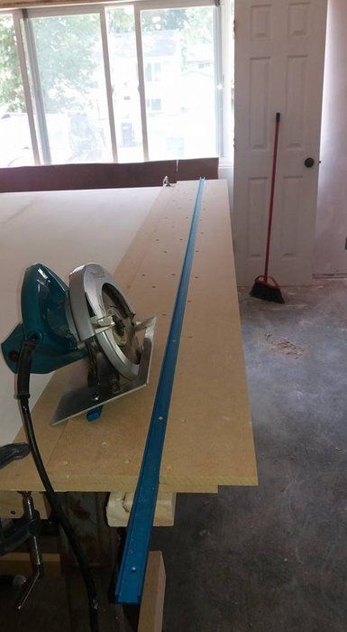 Large DIY Track Saw Circular Saw Jig, Track Saw, Woodwork Ideas, Small Garage, Woodworking Shop Projects, Diy Garage Storage, Workshop Ideas, Plywood Sheets, Trash Bin