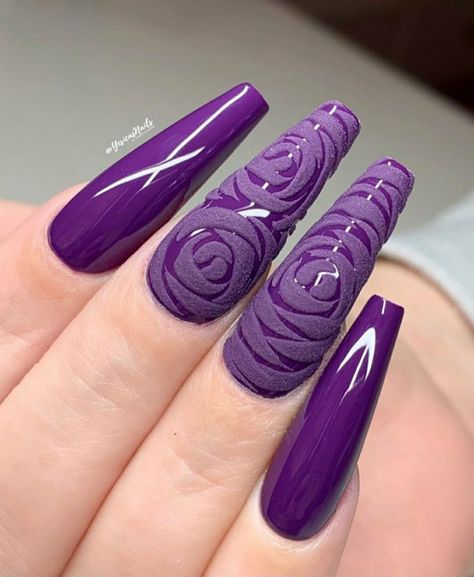 Purple Nails Art, Almond Long Nails, Neon Purple Nails, Long Nails Acrylic, Nails Acrylic Almond, Modern Nail Art, New Years Nail Designs, Purple Nail Art, Airbrush Nails