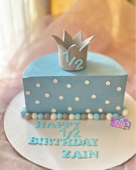 🎉🍰 Let's Celebrate: Halfway to a Year of Sweetness! 🍰🎉 1/2 #Halfbirthday #WINNINGCAKE #themecake Half Year Birthday Cakes, Half Birthday Cake, Half Birthday Cakes, Funny Birthday Cakes, 1st Birthday Themes, Half Birthday, Long Hair Wedding Styles, 1st Birthday Cake, Boy Birthday Cake