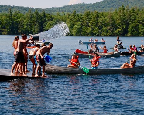 Family Gathering Aesthetic, Summer Camp Usa, Adult Summer Camp, Friend Dates, Summer Camp Counselor, Camp America, Summer Camp Aesthetic, Camping Usa, Lake Activities