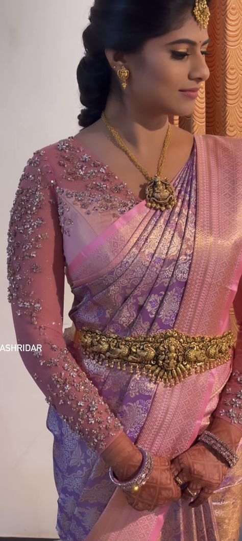 Net Saree Blouse Designs, Net Saree Blouse, Pink Blouse Designs, Netted Blouse Designs, Engagement Hairstyles, Pattu Saree Blouse Designs, Traditional Blouse Designs, New Saree Blouse Designs, Wedding Saree Blouse Designs